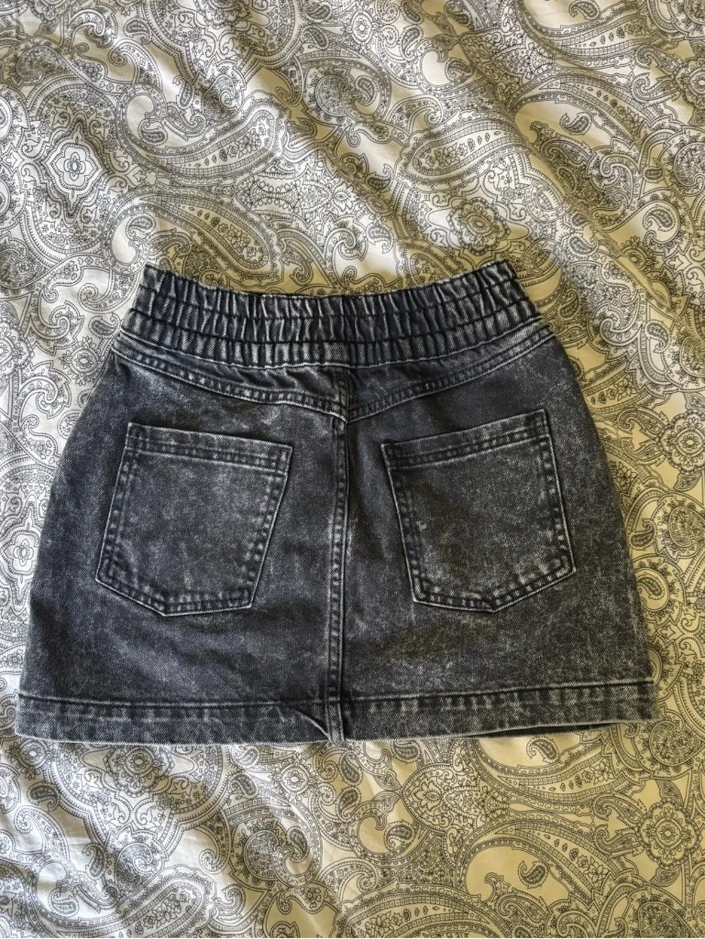 BDG denim mini skirt - Picture 2 of 3